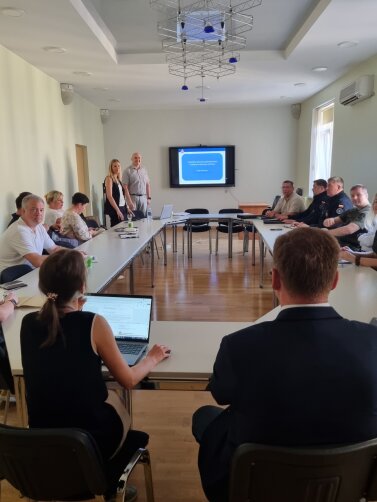 Generalinės prokuratūros ir Vidaus reikalų ministerijos bei pavaldžių institucijų atstovai...
